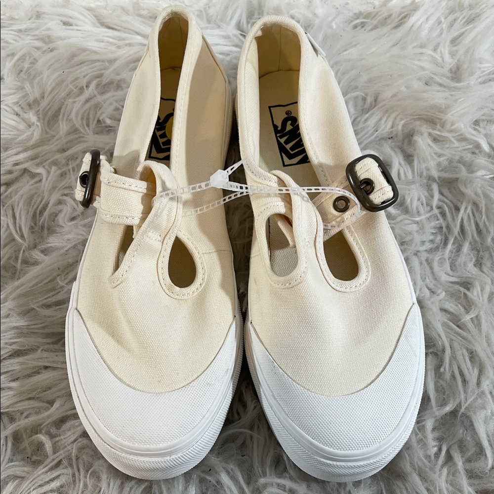 VANS Mary Jane Style 93 Buckle Strap Women’s Shoes White Canvas Size 9 NEW - Picture 3 of 15